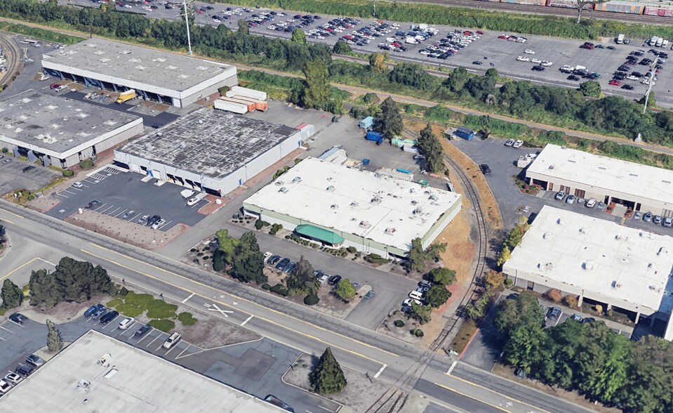More Photos Of 19016 72nd Ave S, Kent Warehouse For Sale