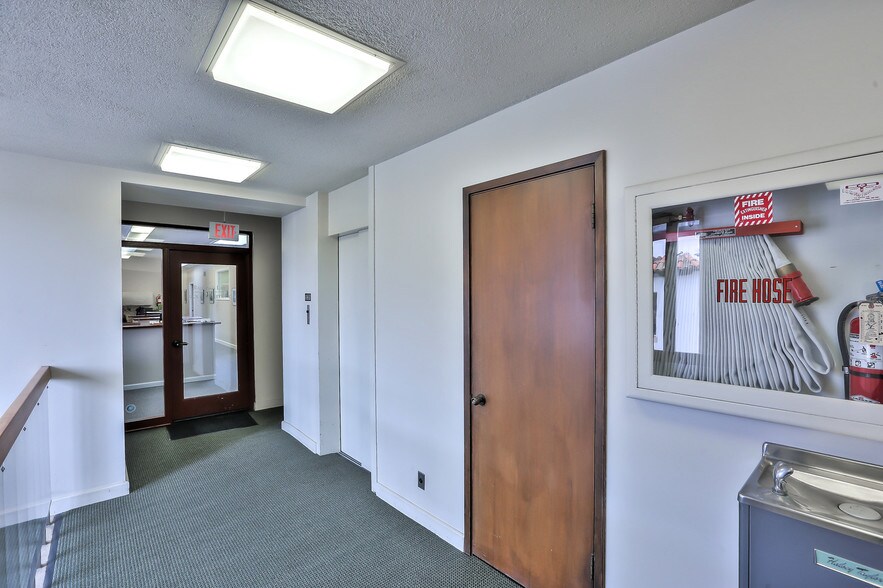 More Photos Of 439 Alvarado St, Monterey Bank For Lease