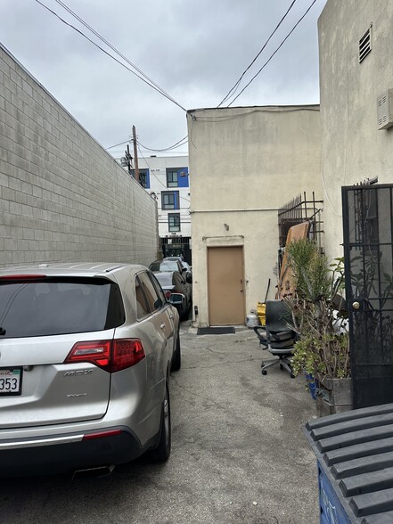 More Photos Of 2663-2667 W Pico Blvd, Los Angeles Storefront For Sale