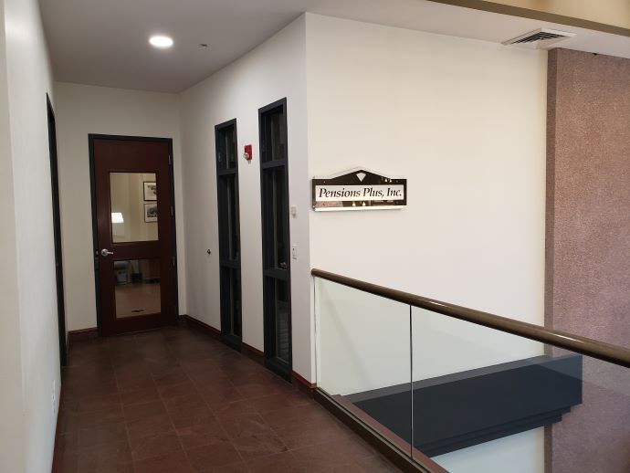 More Photos Of 746 E Winchester St, Murray Office For Sale