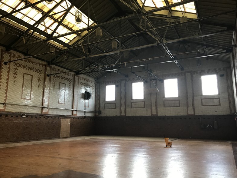 More Photos Of 6140-6142 W Cermak Rd, Cicero Coworking Space