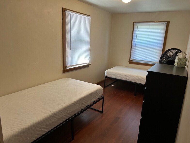 More Photos Of 2080 Riverview St, Eugene Land For Sale