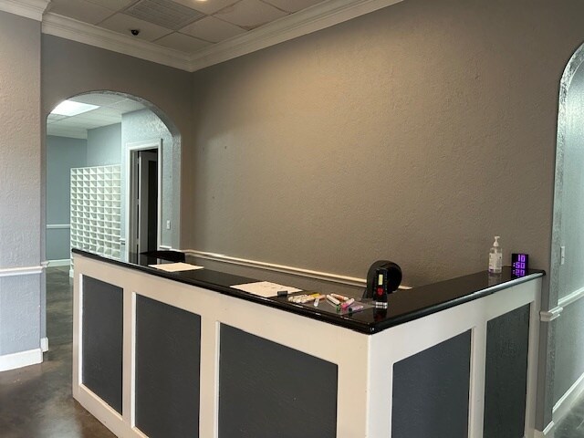 More Photos Of 4500-4506 Highway 6, Sugar Land Freestanding For Lease