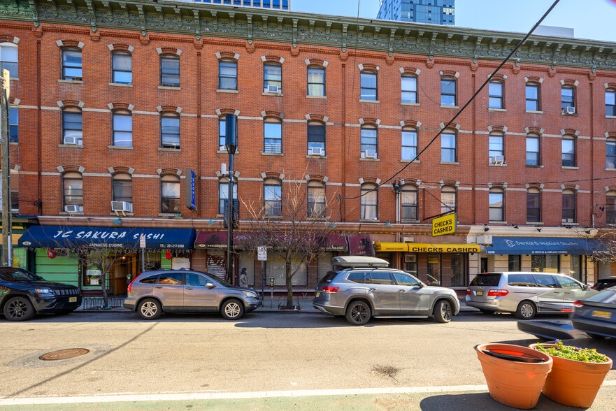 More Photos Of 358 Grove St, Jersey City Storefront Retail Residential For Lease