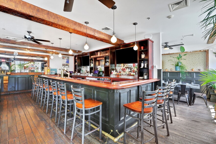 More Photos Of 63 N Front St, Kingston Storefront For Sale