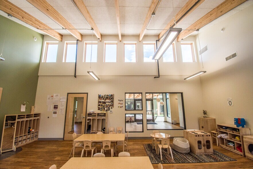 More Photos Of 6455 E 106th St N, Sperry Office For Lease