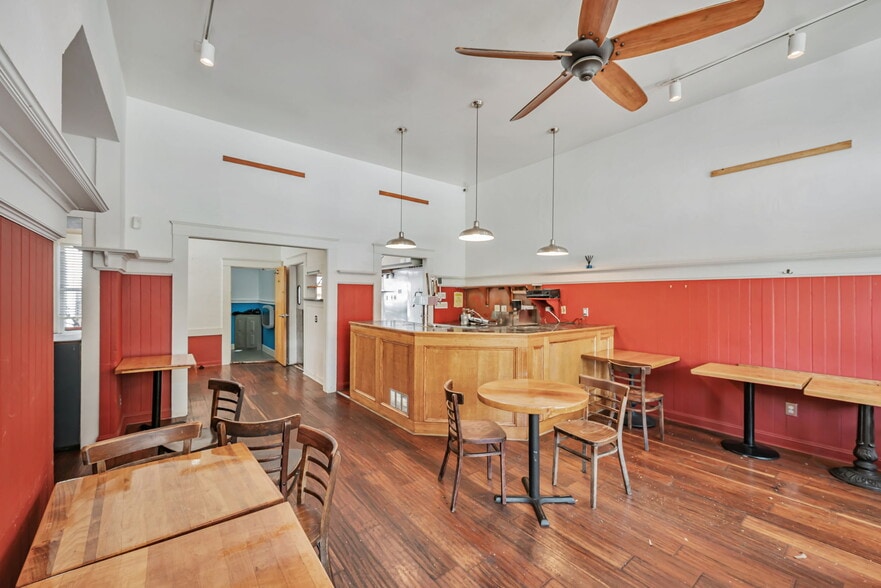 More Photos Of 408-412 Cortland Ave, San Francisco Storefront Retail Residential For Lease