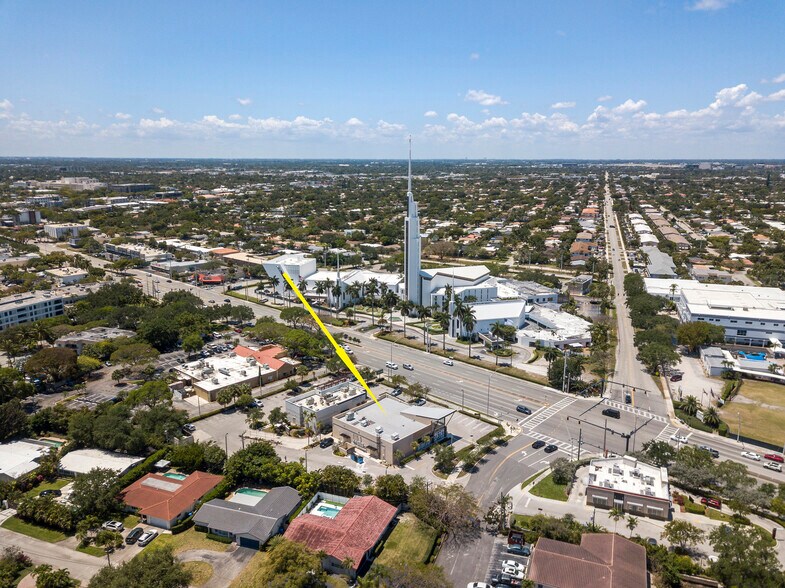 More Photos Of 5554 N Federal Hwy, Fort Lauderdale Storefront For Lease