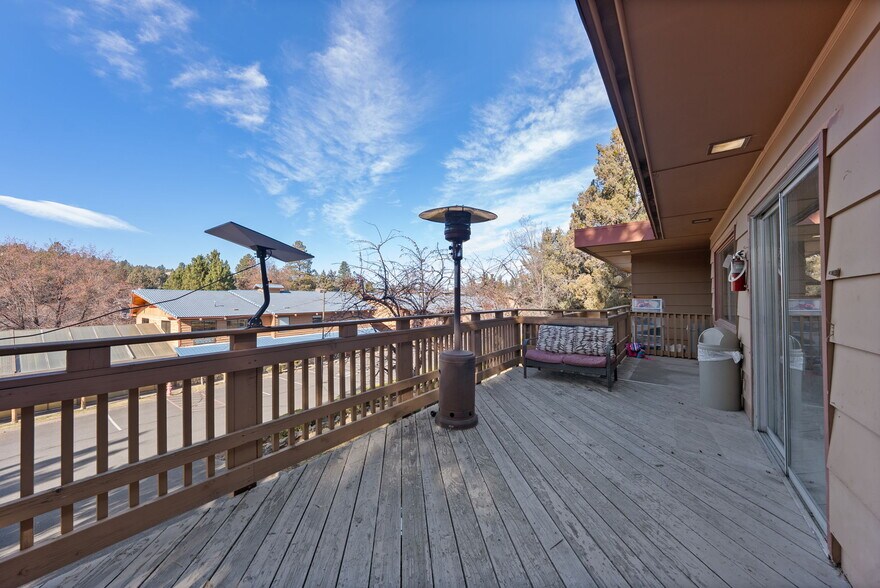 More Photos Of 3105 NE O. B. Riley Rd, Bend Hotel For Sale