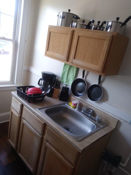 More Photos Of , Hartford Unknown For Sale