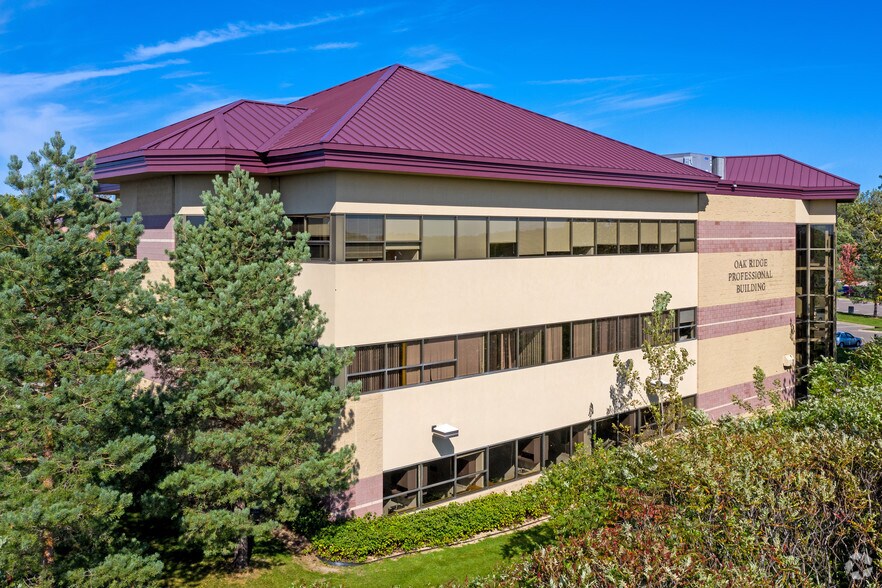 More Photos Of 625 E Nicollet Blvd, Burnsville Medical For Lease