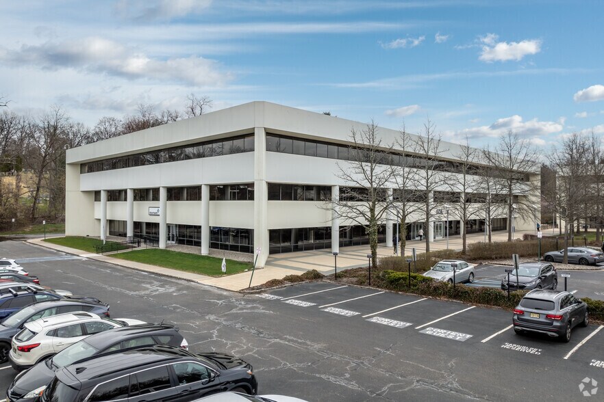 Primary Photo Of 60 Columbia Rd, Morristown Office Residential For Lease