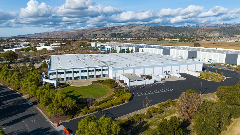 More Photos Of 755 Jarvis Dr, Morgan Hill Light Manufacturing For Lease