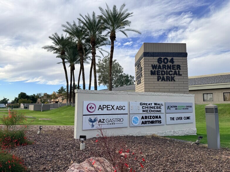 More Photos Of 604 W Warner Rd, Chandler Medical For Sale