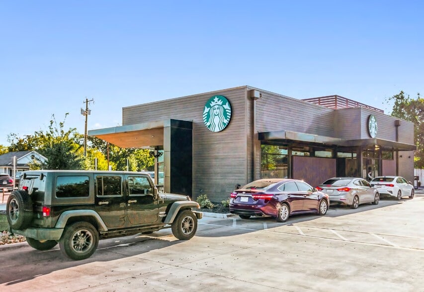 More Photos Of 1703 S 18th St, Waco Fast Food For Sale