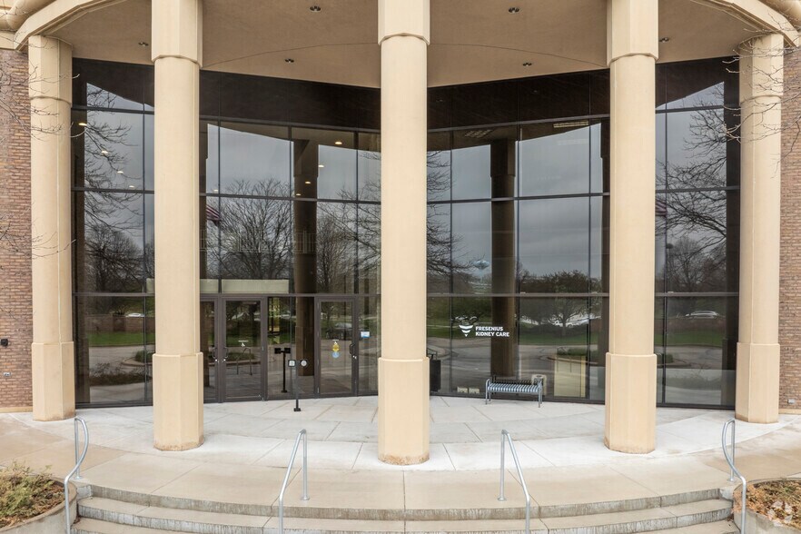More Photos Of 4600 American Pky, Madison Office For Lease