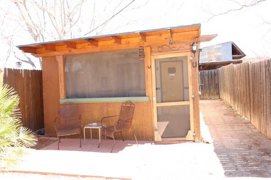More Photos Of 410 Fremont St, Tombstone Hotel For Sale