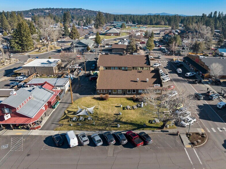 More Photos Of 352 E Hood Ave, Sisters General Retail For Sale