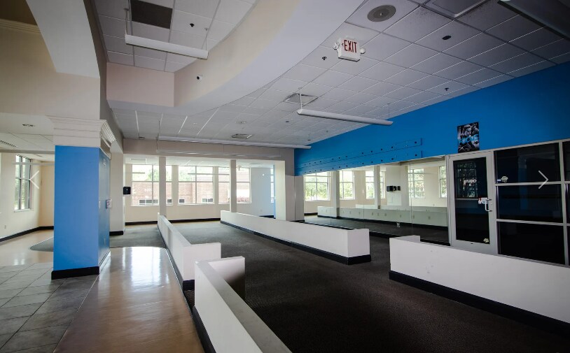 More Photos Of 3225 Sunset Blvd, West Columbia Medical For Sale