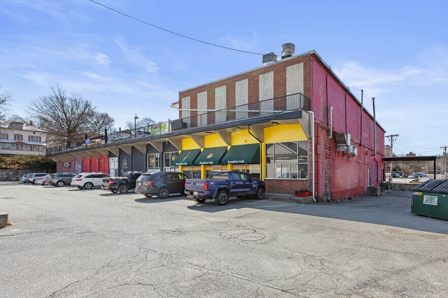 More Photos Of 280 High St, Clinton Department Store For Sale