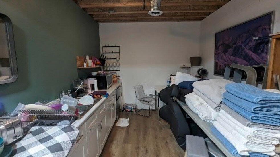 More Photos Of 1350 W 200 S, Lindon Warehouse For Sale