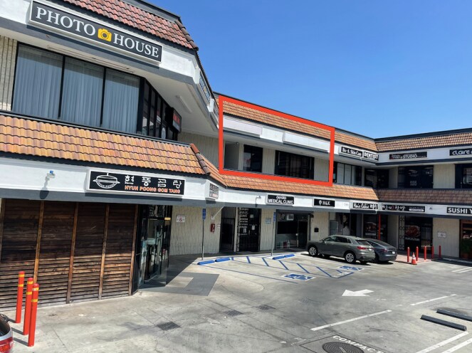 More Photos Of 238-244 S Oxford Ave, Los Angeles Unknown For Lease
