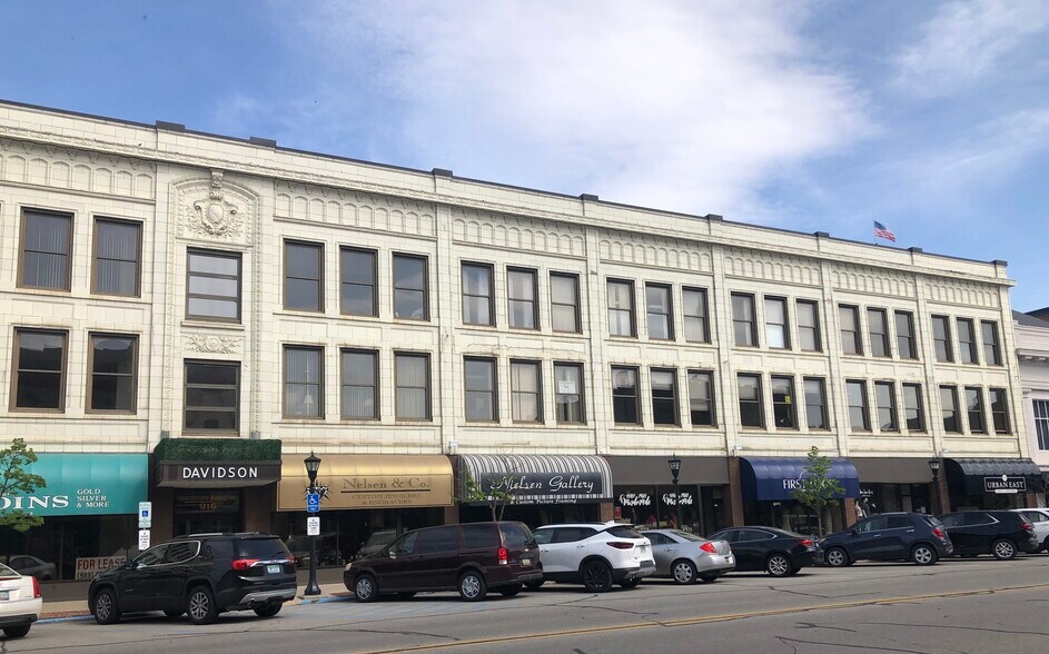 More Photos Of 916 Washington Ave, Bay City Office For Lease