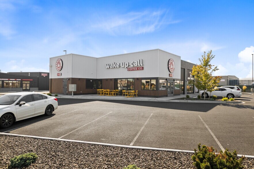 More Photos Of 1802 1st, Yakima Restaurant For Sale
