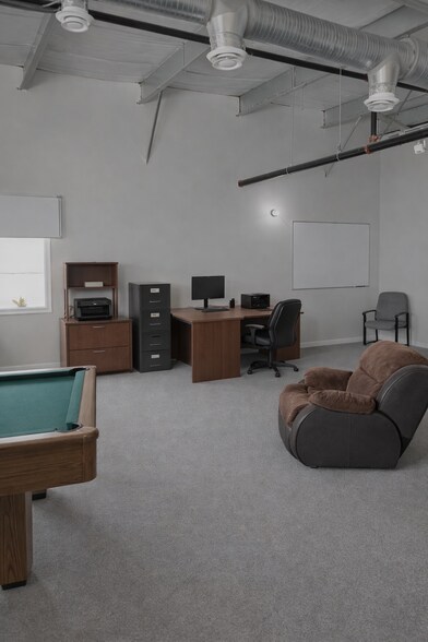 More Photos Of 8800 Venture Av SE, Calgary Warehouse For Sale