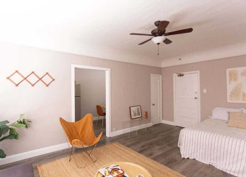 More Photos Of 118 N Westmoreland Ave, Los Angeles Apartments For Sale