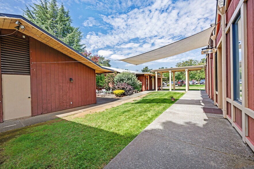 More Photos Of 4930 Newanga Ave, Santa Rosa Religious Facility For Sale
