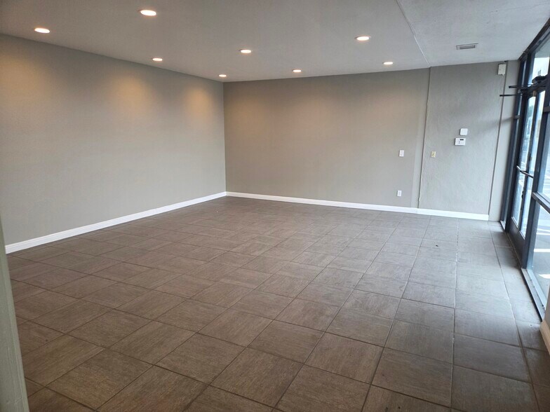 More Photos Of 4101 Franklin Blvd, Sacramento Warehouse For Lease