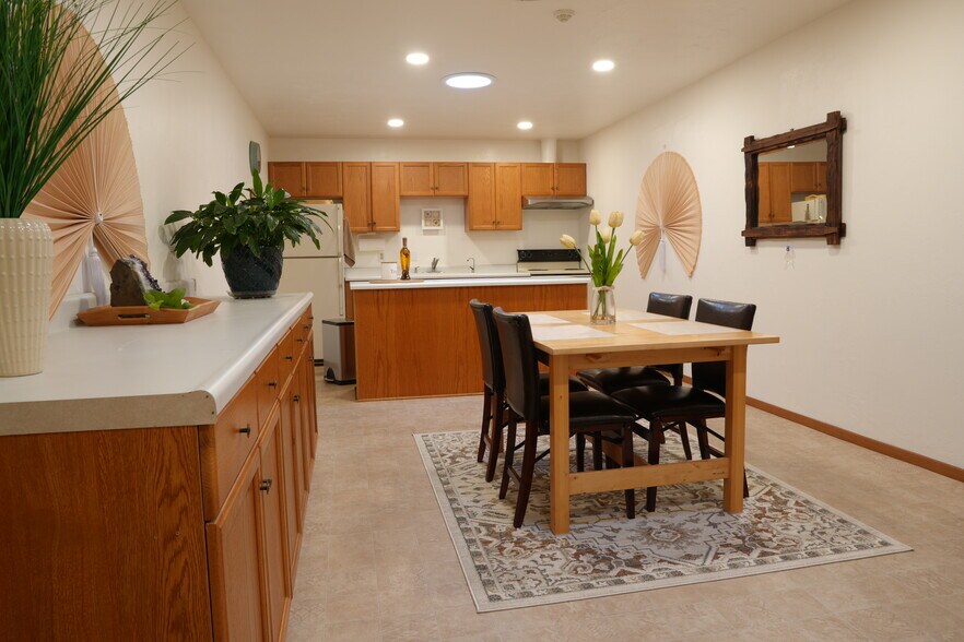 More Photos Of 1345 W 16th Ave, Eugene Religious Facility For Sale