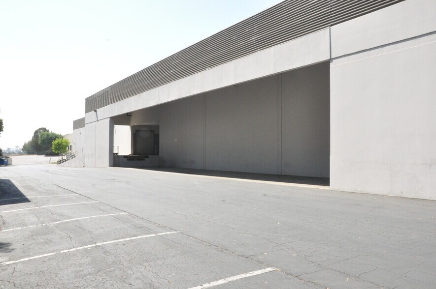 More Photos Of 225-265 Westridge Dr, Watsonville Research And Development For Lease