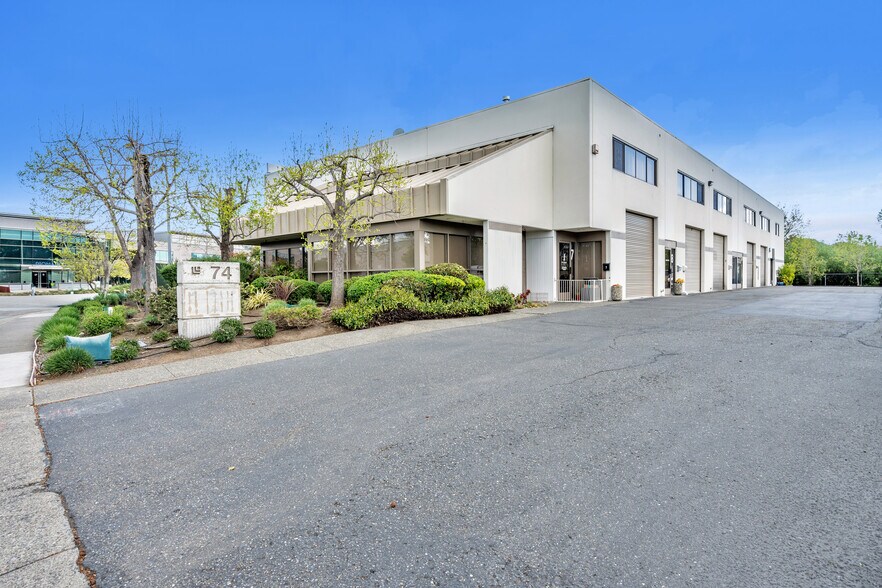 More Photos Of 74 Digital Dr, Novato Warehouse For Sale