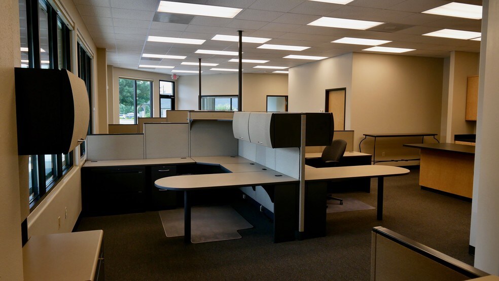 More Photos Of 1002 Marble Heights Dr, Marble Falls Medical For Lease