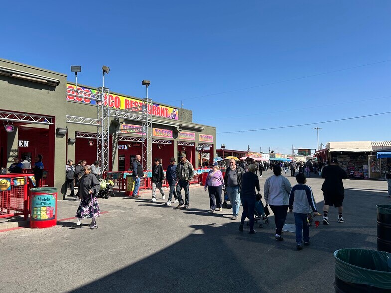 More Photos Of 3020 Las Vegas Blvd N, North Las Vegas General Retail For Lease