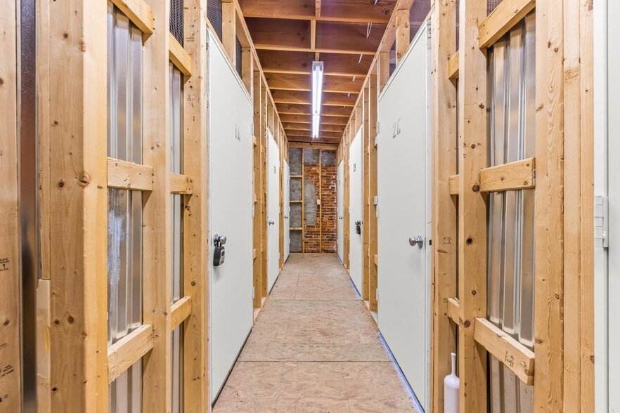 More Photos Of 1516 Lancaster St, Baltimore Apartments For Sale