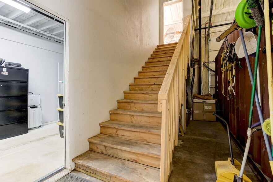 More Photos Of 3003 N Oklahoma Ave, Oklahoma City Manufacturing For Sale