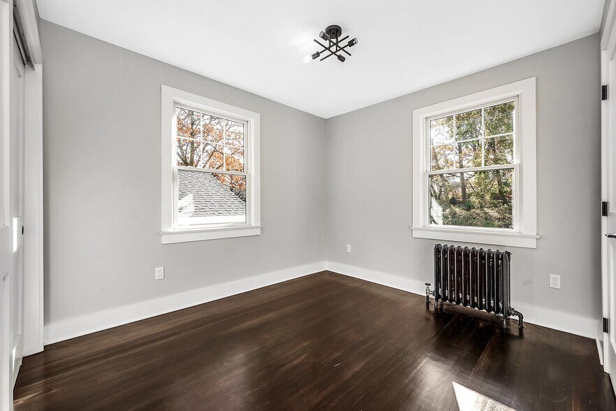 More Photos Of 200 Main St, Eastchester Apartments For Sale