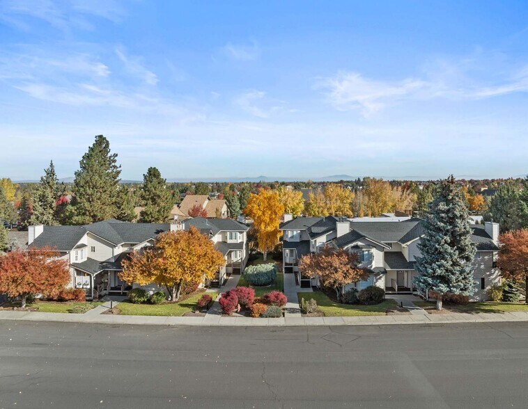 More Photos Of 2422-2444 NE Conners Ave Bnd, Bend Apartments For Sale