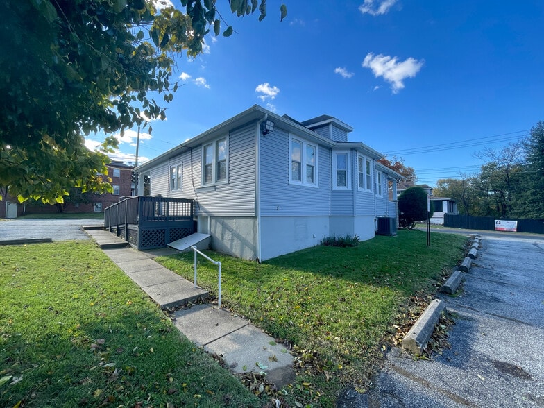 More Photos Of 1224 Chesaco Ave, Rosedale Medical For Lease