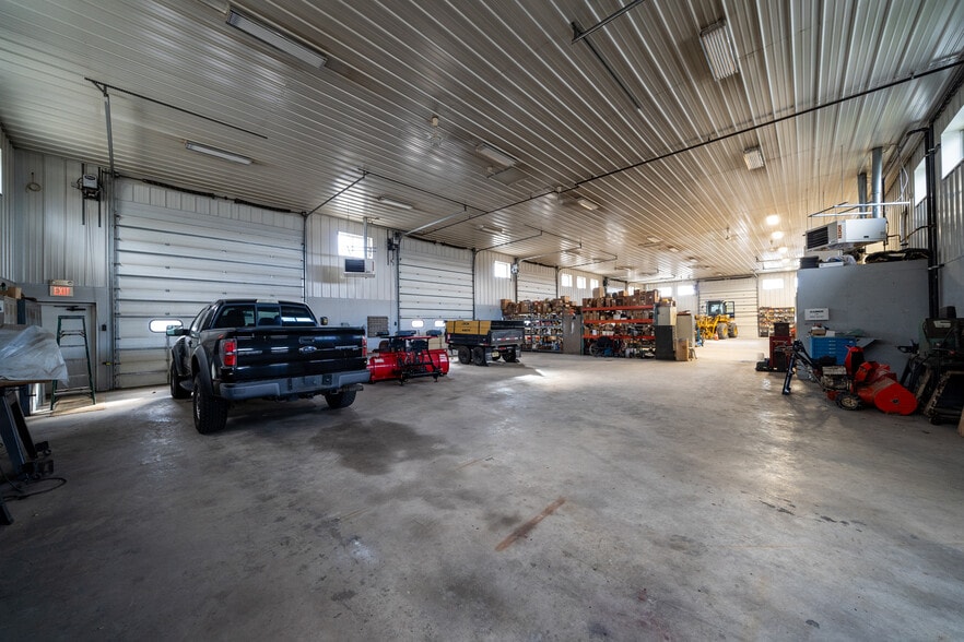 More Photos Of 10 Park Dr, Franklin Warehouse For Sale