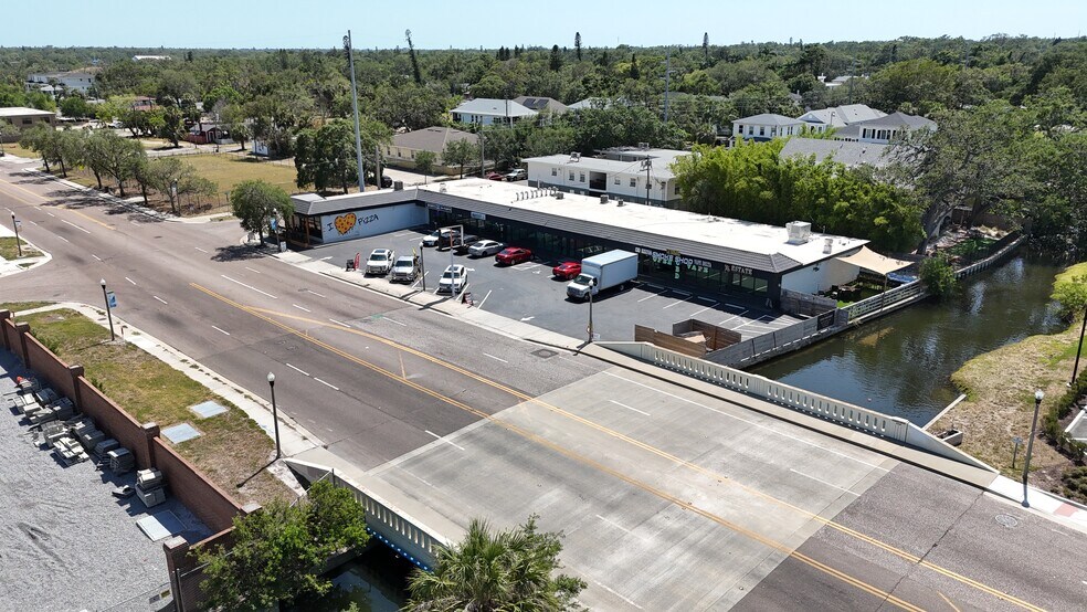 More Photos Of 1201-1239 S 4th St, Saint Petersburg Unknown For Lease