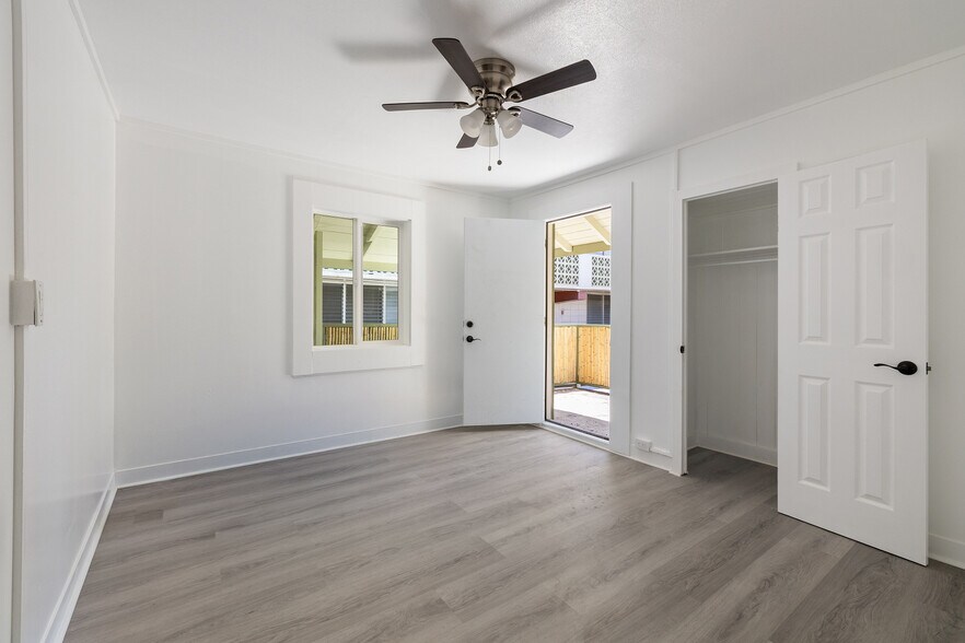 More Photos Of 718 Kamuela Ave, Honolulu Apartments For Sale