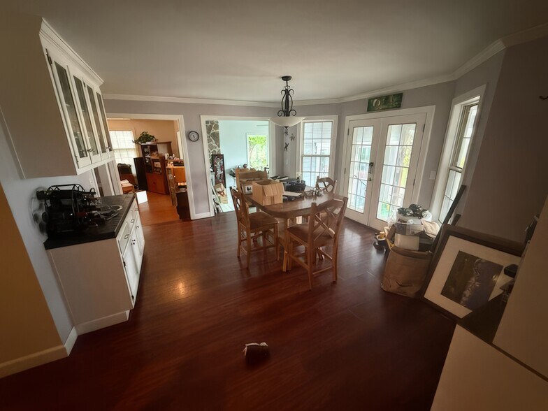 More Photos Of 10580 Dickson Rd, Plymouth Winery Vineyard For Sale