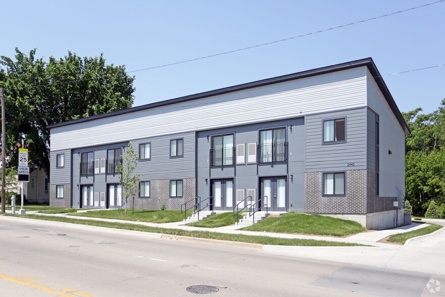More Photos Of , Des Moines Multifamily For Sale