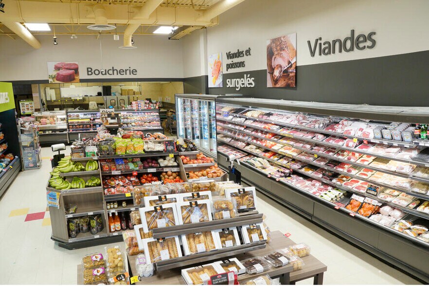 More Photos Of 685 Boul De La Montagne, Saint-casimir Convenience Store For Sale
