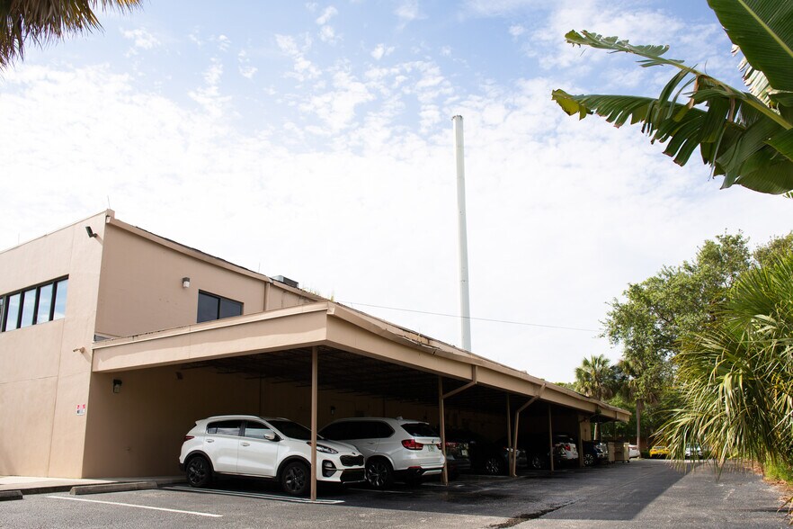 More Photos Of 6400 4th St N, Saint Petersburg Medical For Sale