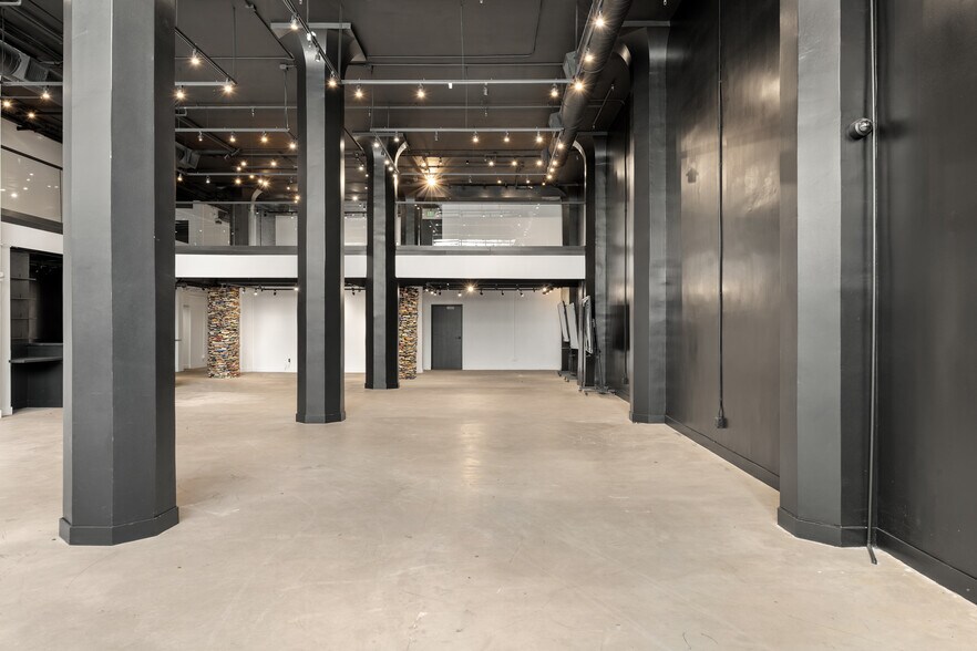 More Photos Of 950 S Broadway, Los Angeles Office For Lease